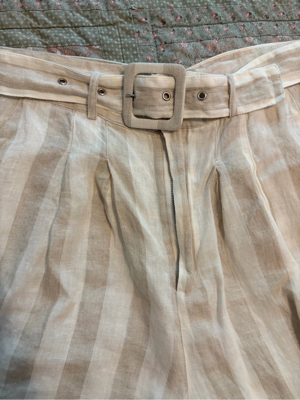 Linen Shorts - Picture 4 of 10